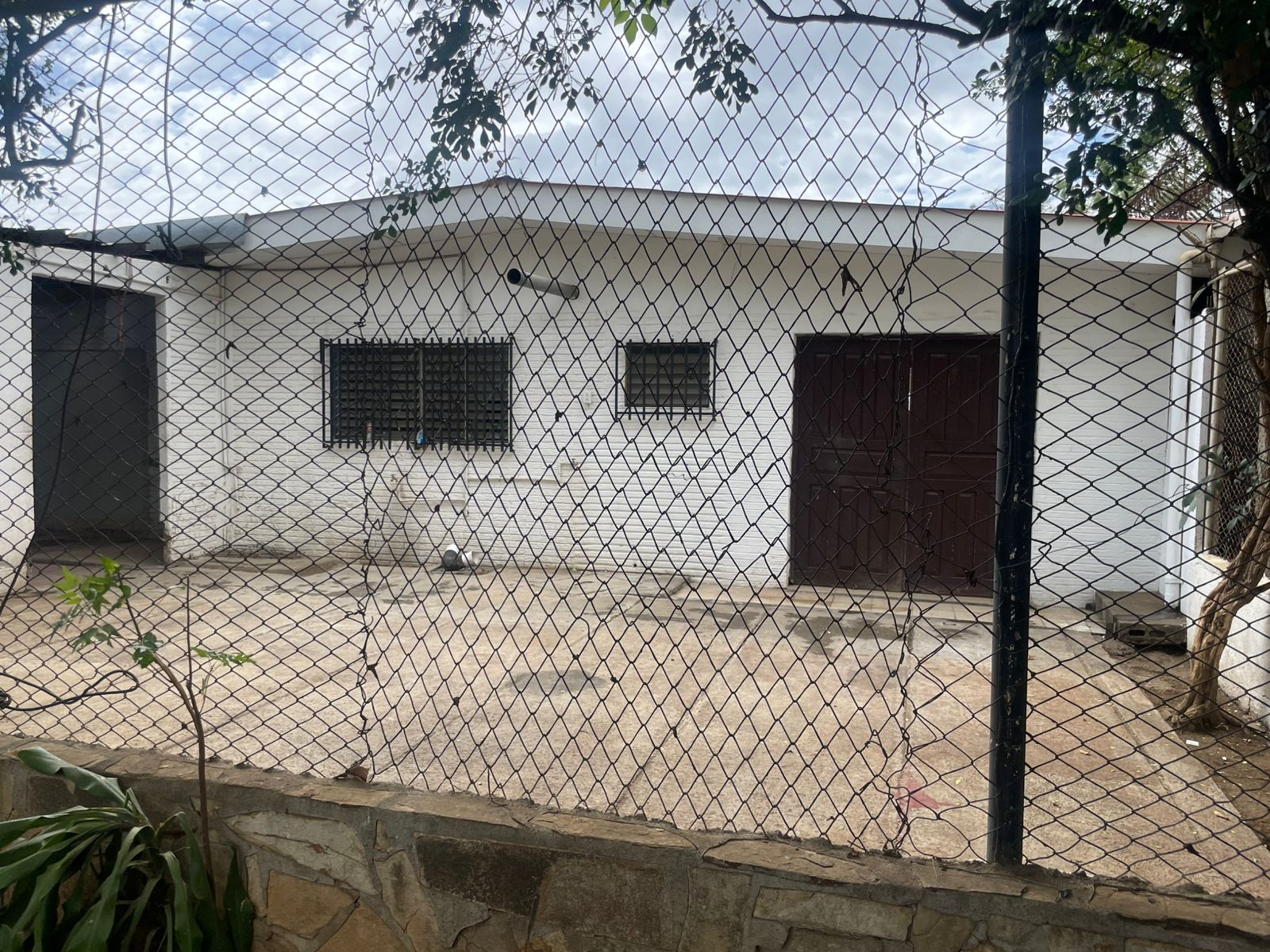 Casa en venta en Los Robles para inversión
