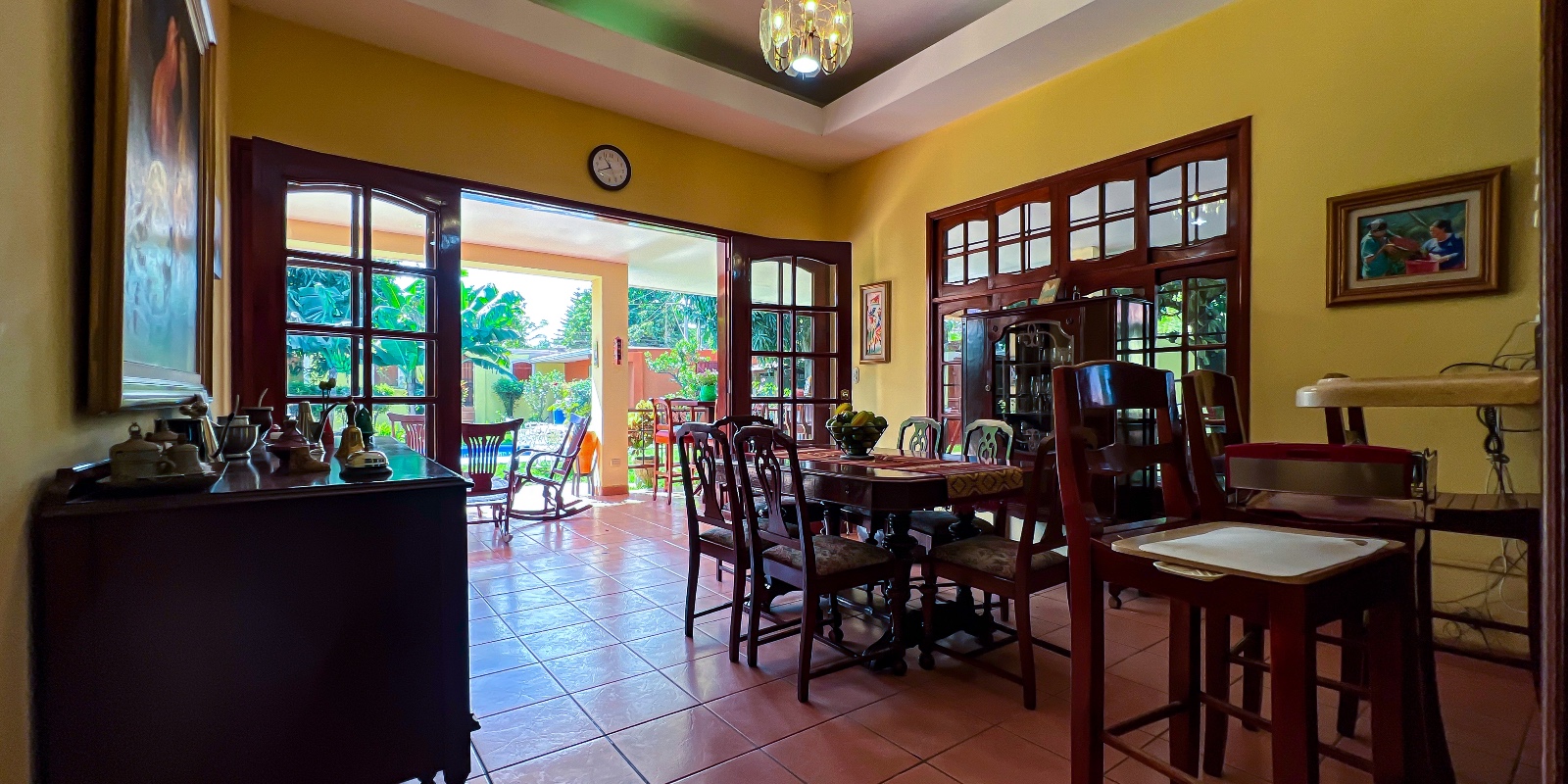 CASA ESTILO QUINTA EN VENTA EN KM 17.5 CARRETERA HACIA TICUANTEPE