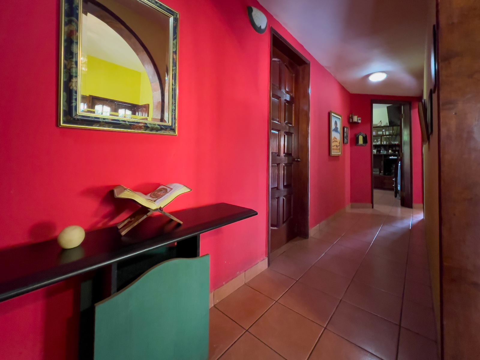 CASA ESTILO QUINTA EN VENTA EN KM 17.5 CARRETERA HACIA TICUANTEPE