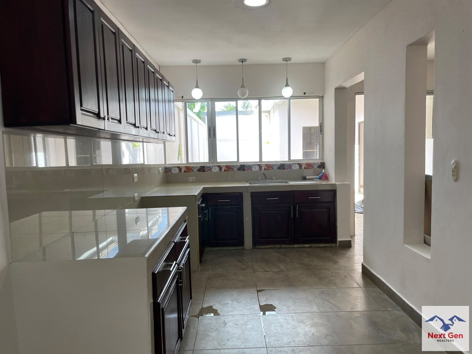 ¡Tu nuevo hogar te espera! Linda casa familiar en Residencial exclusivo – Carretera a Masaya km 13 🏠✨