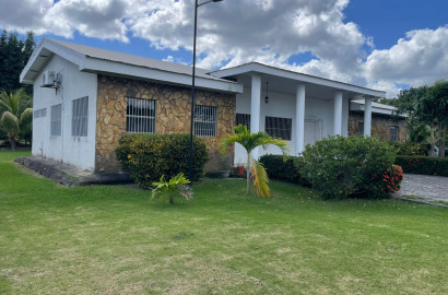 Casa estilo quinta en Veracruz Km 14 Masay